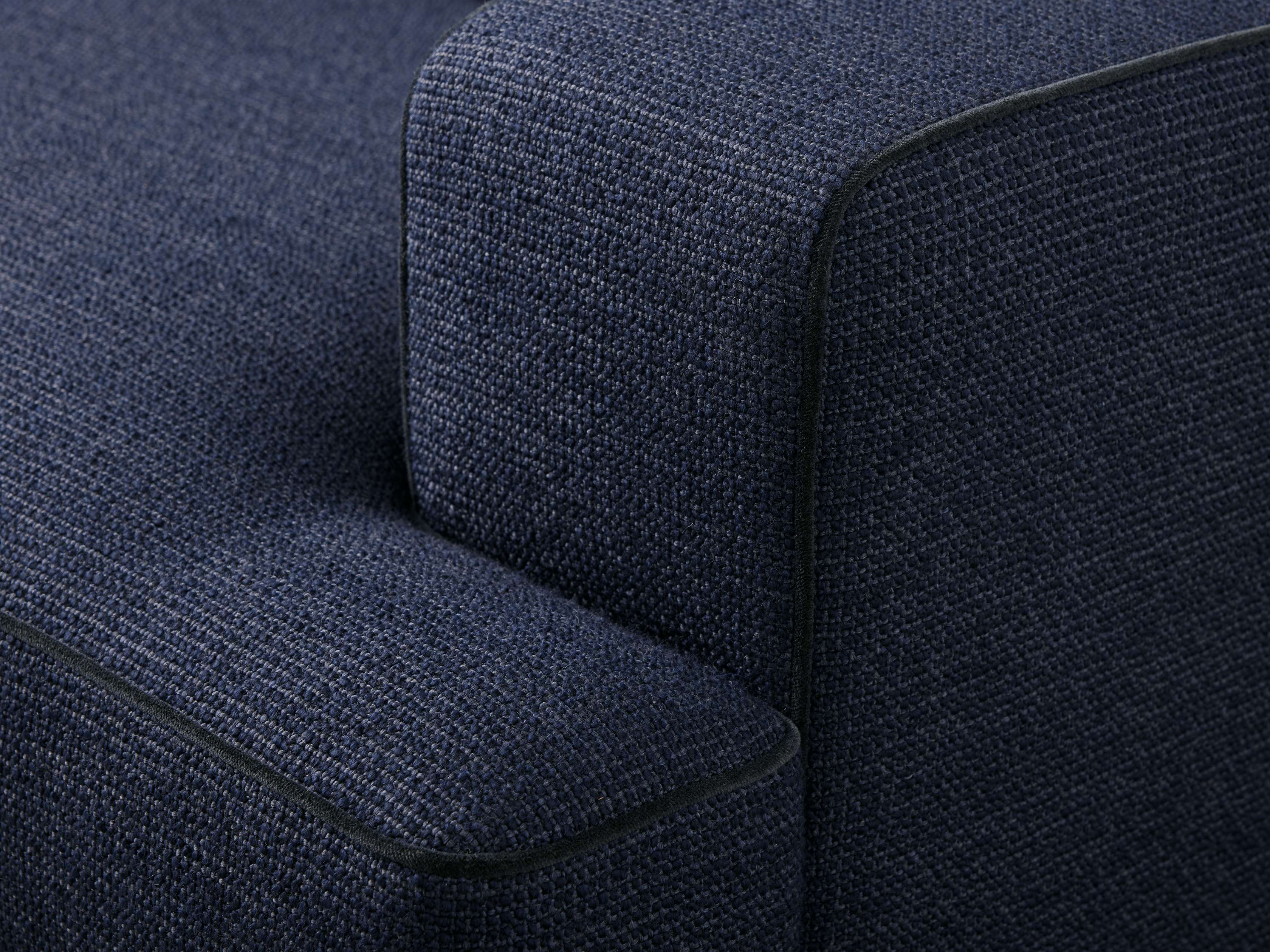 Montero Sofa