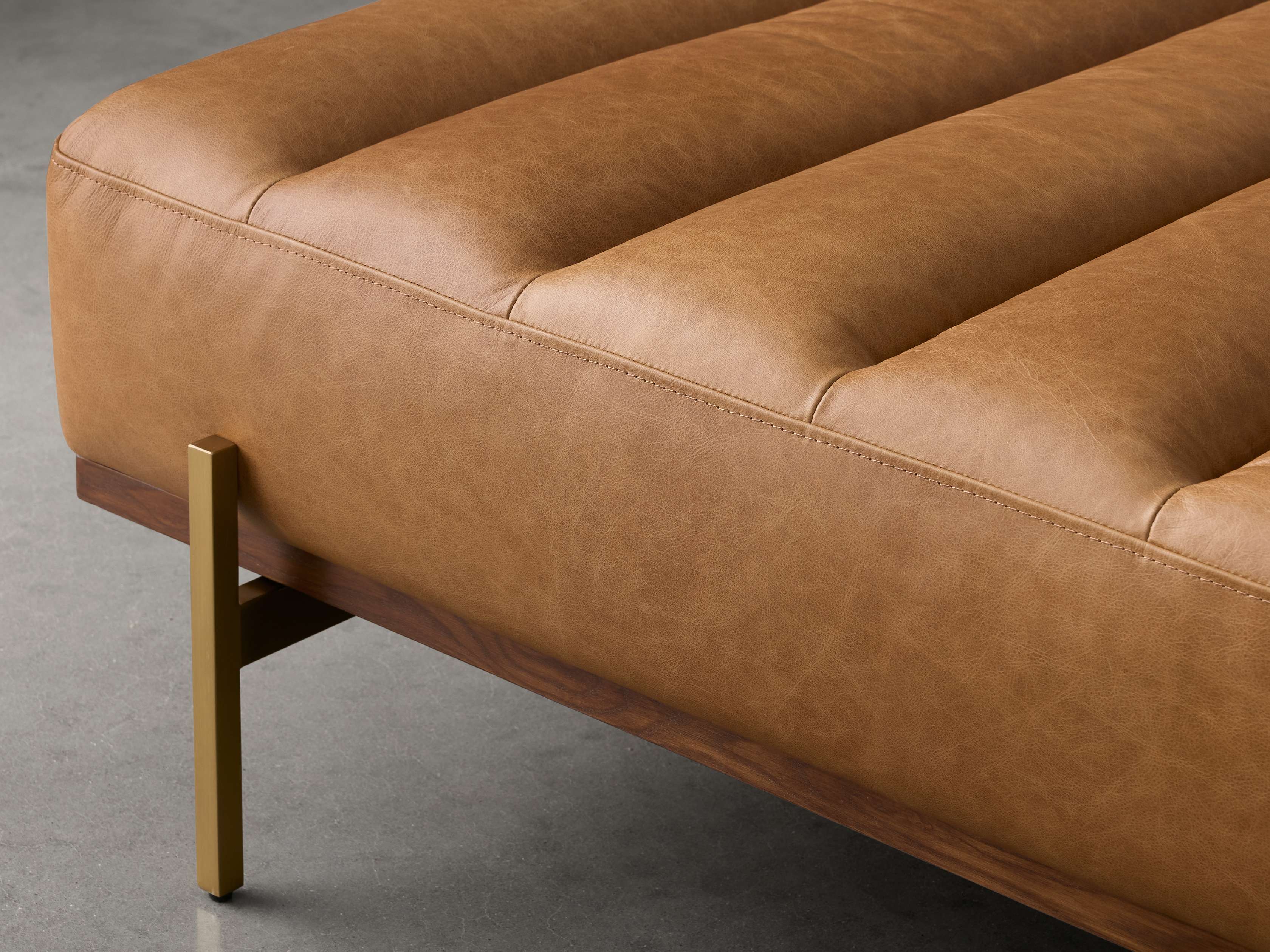 Lansing Leather Bench