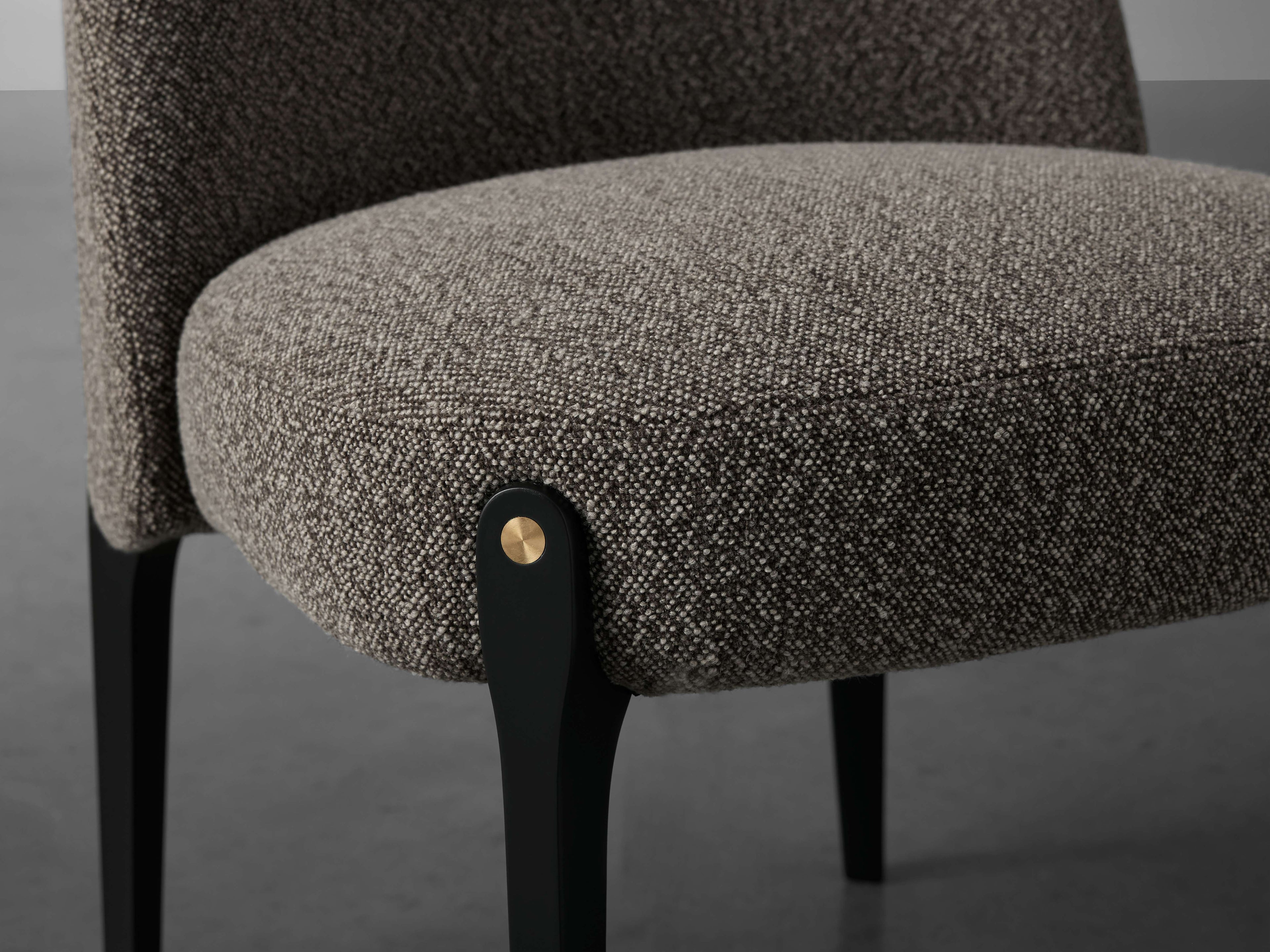 Bottoni Dining Chair