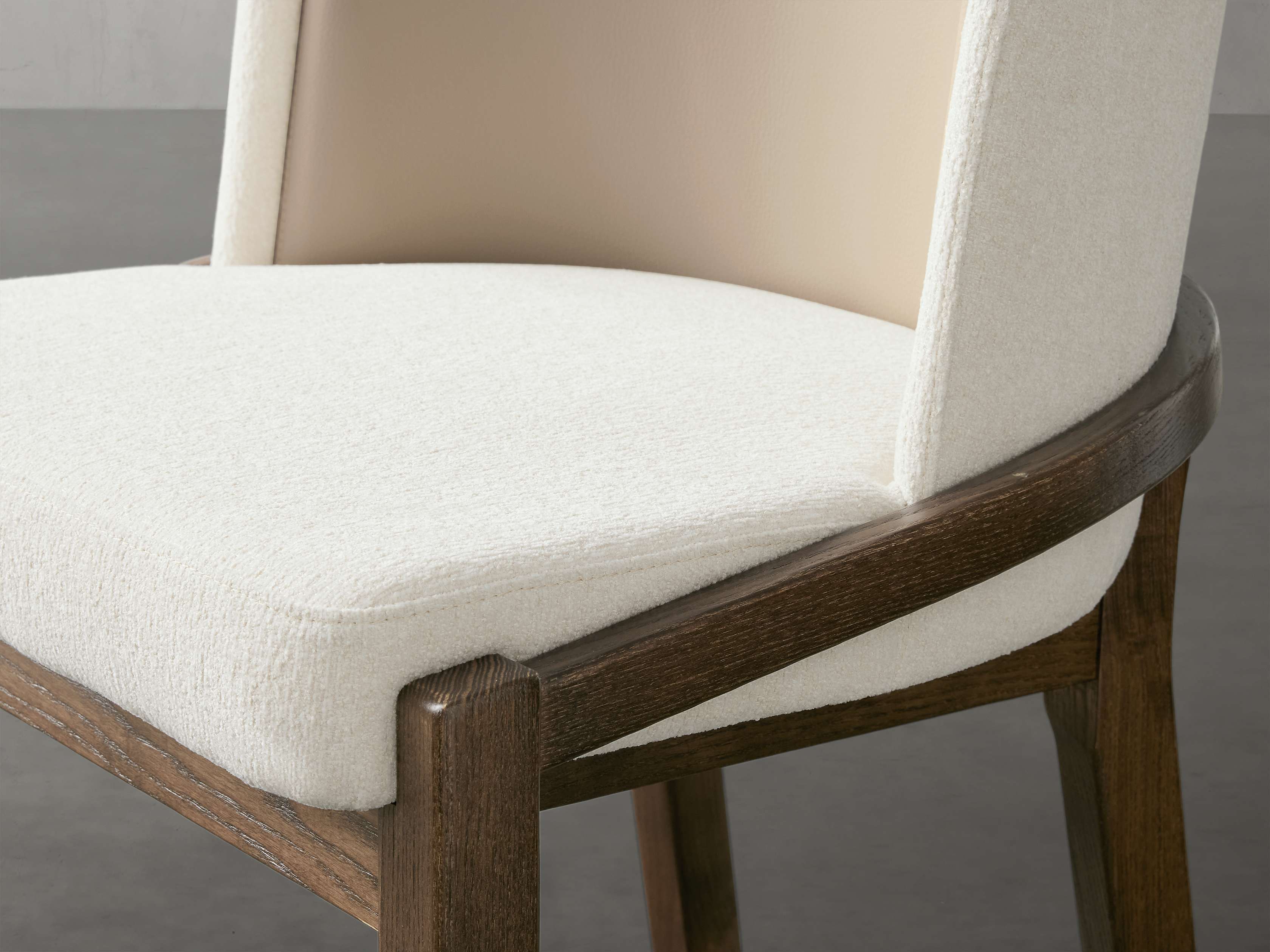 Mena Stool