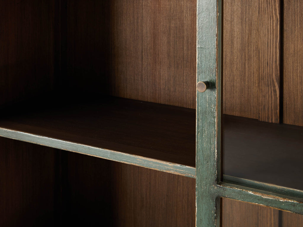 Merritt Cabinet