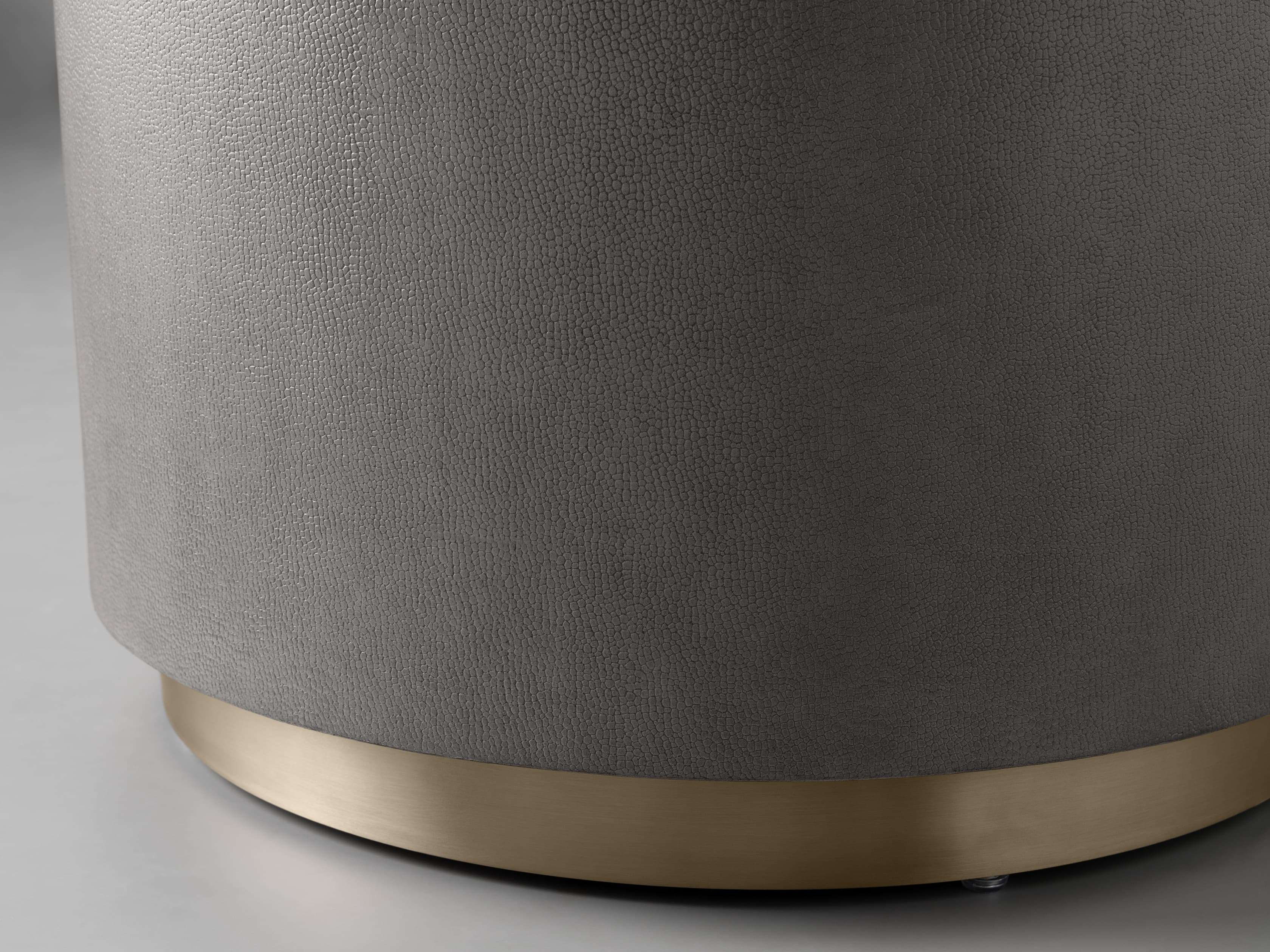 Malone Round Plinth End Table