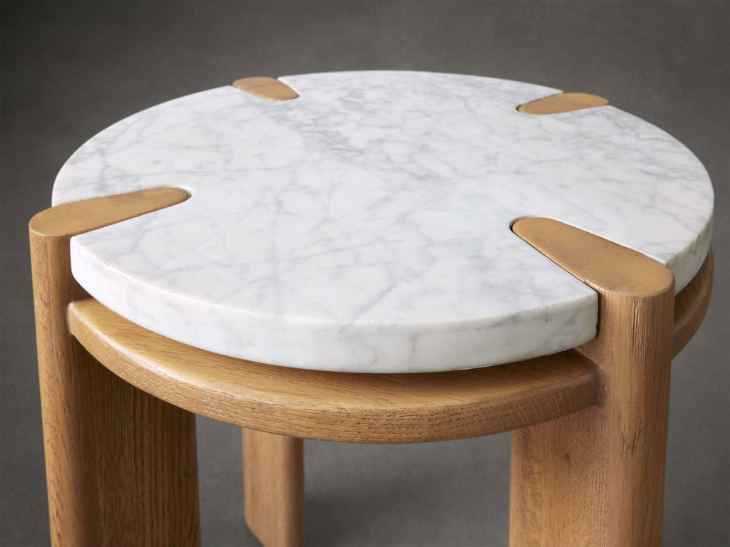 Pyet End Table