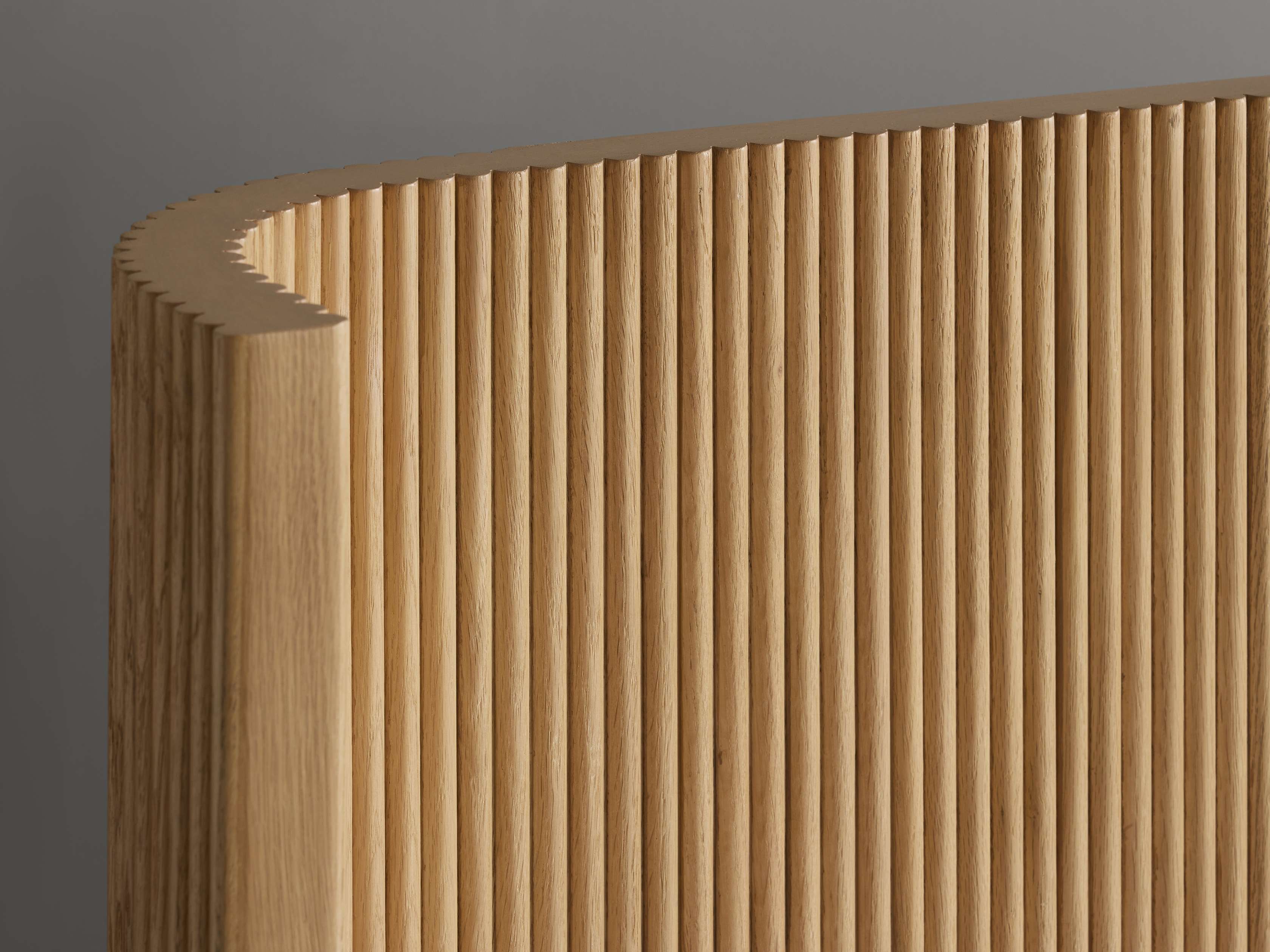 Astor Bed