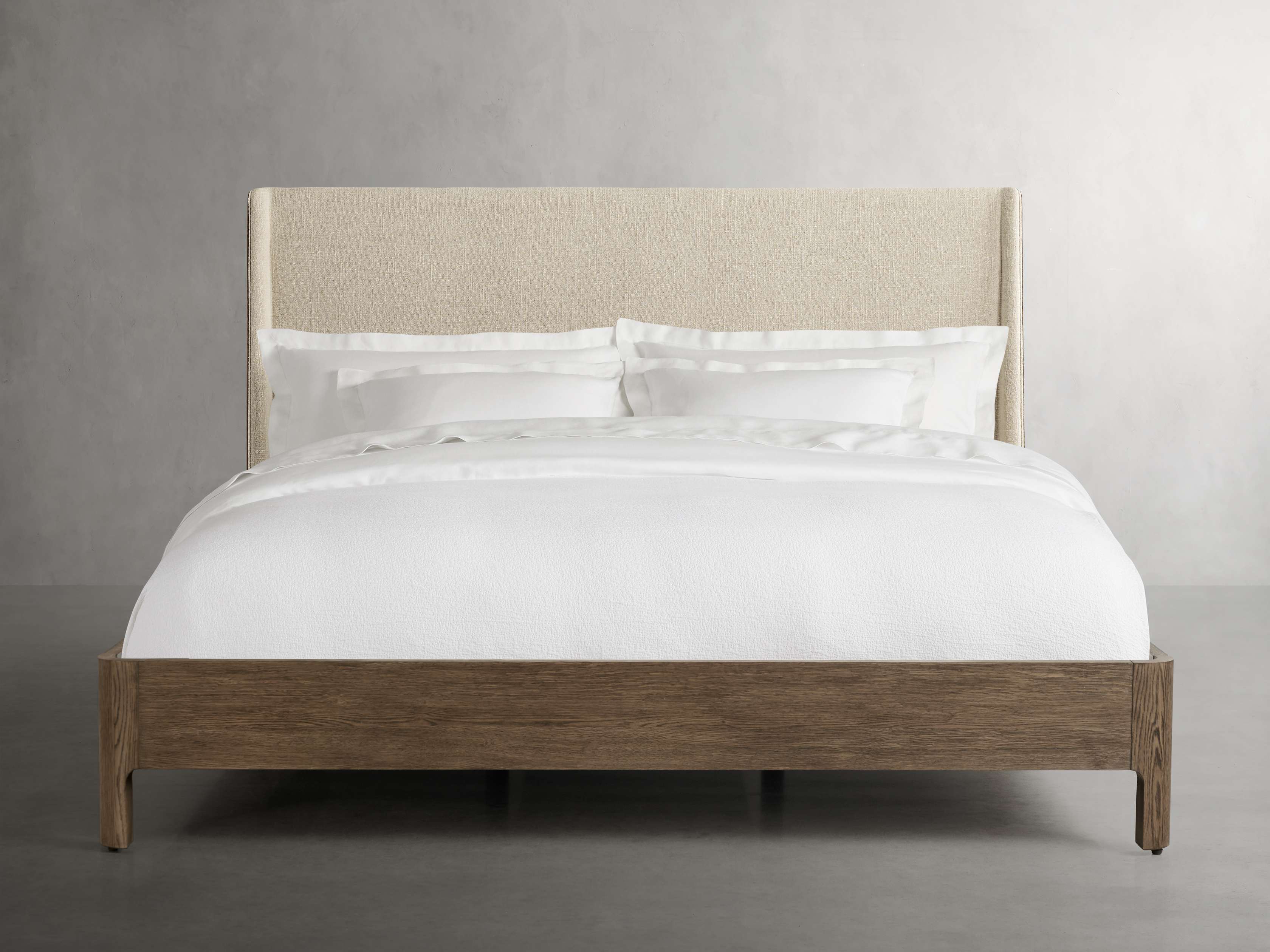 Calista Bed