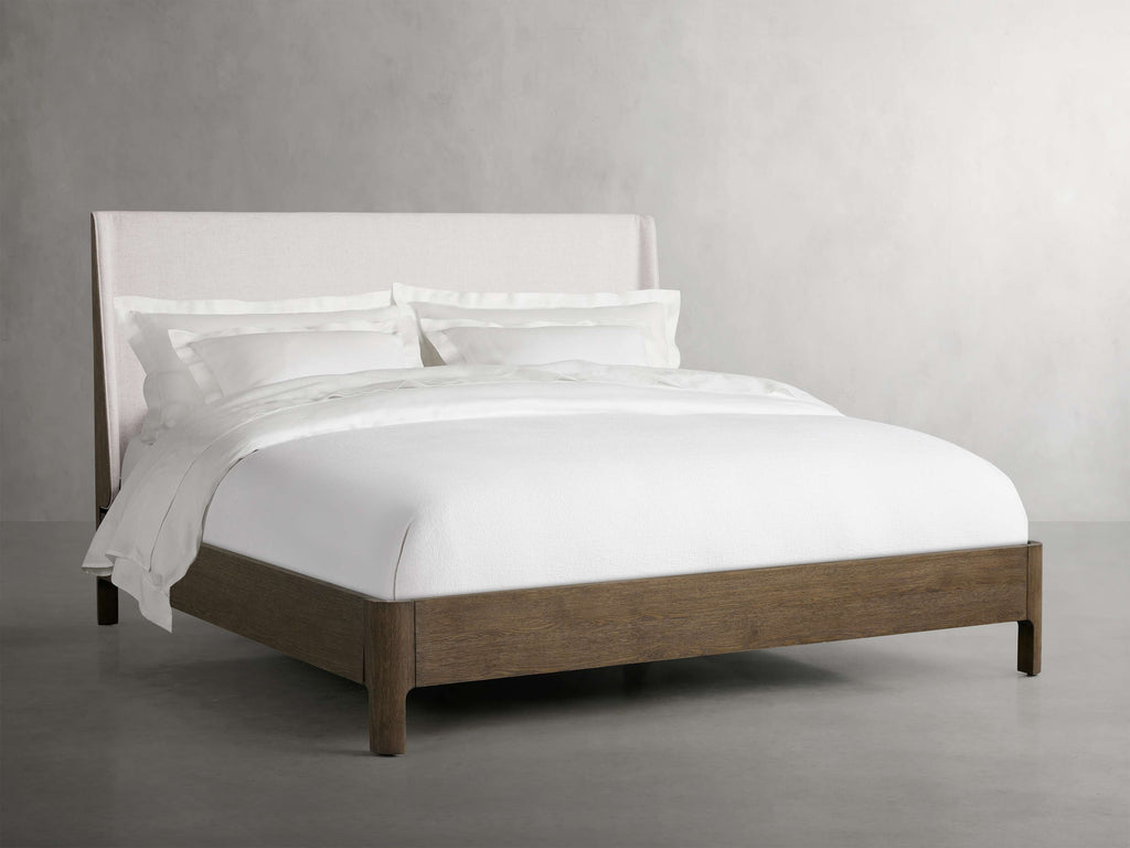 Calista Bed