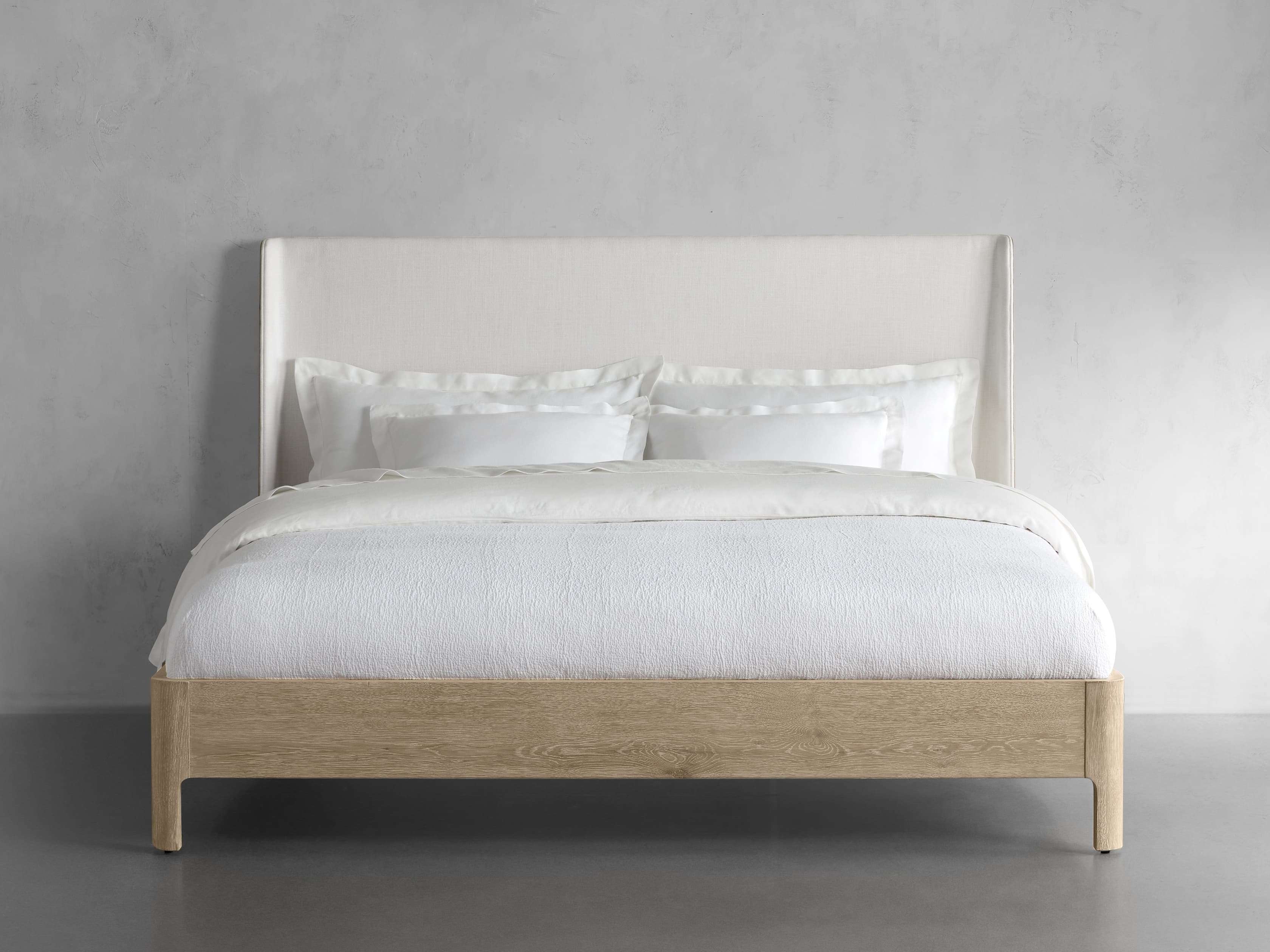 Calista Bed