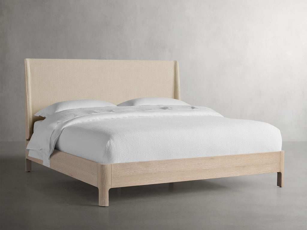 Calista Bed