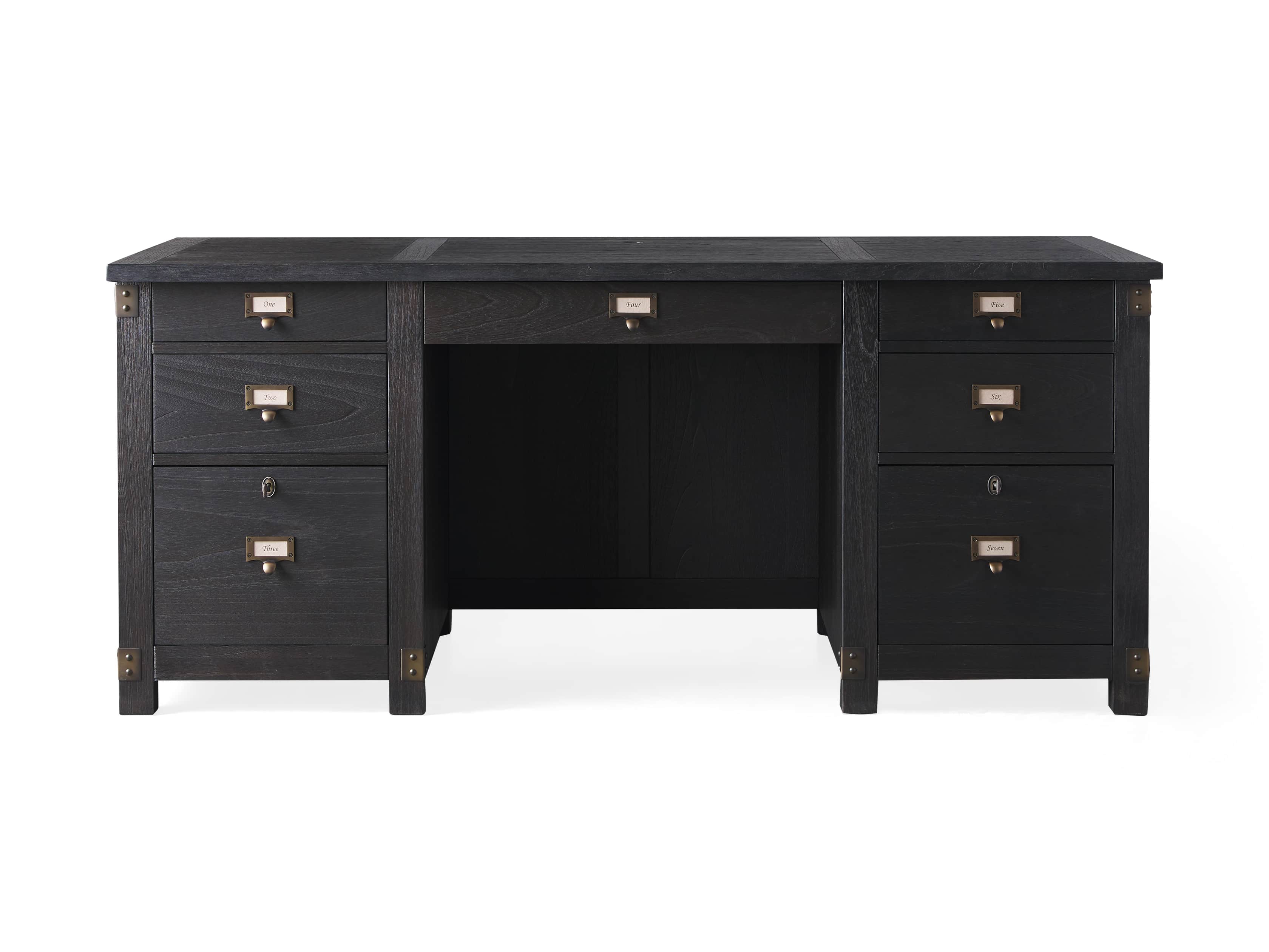 Telegraph Executive Desk