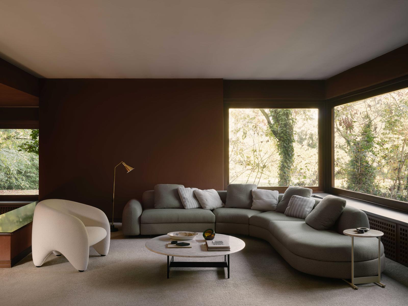 Tokio Round Marble Coffee Table