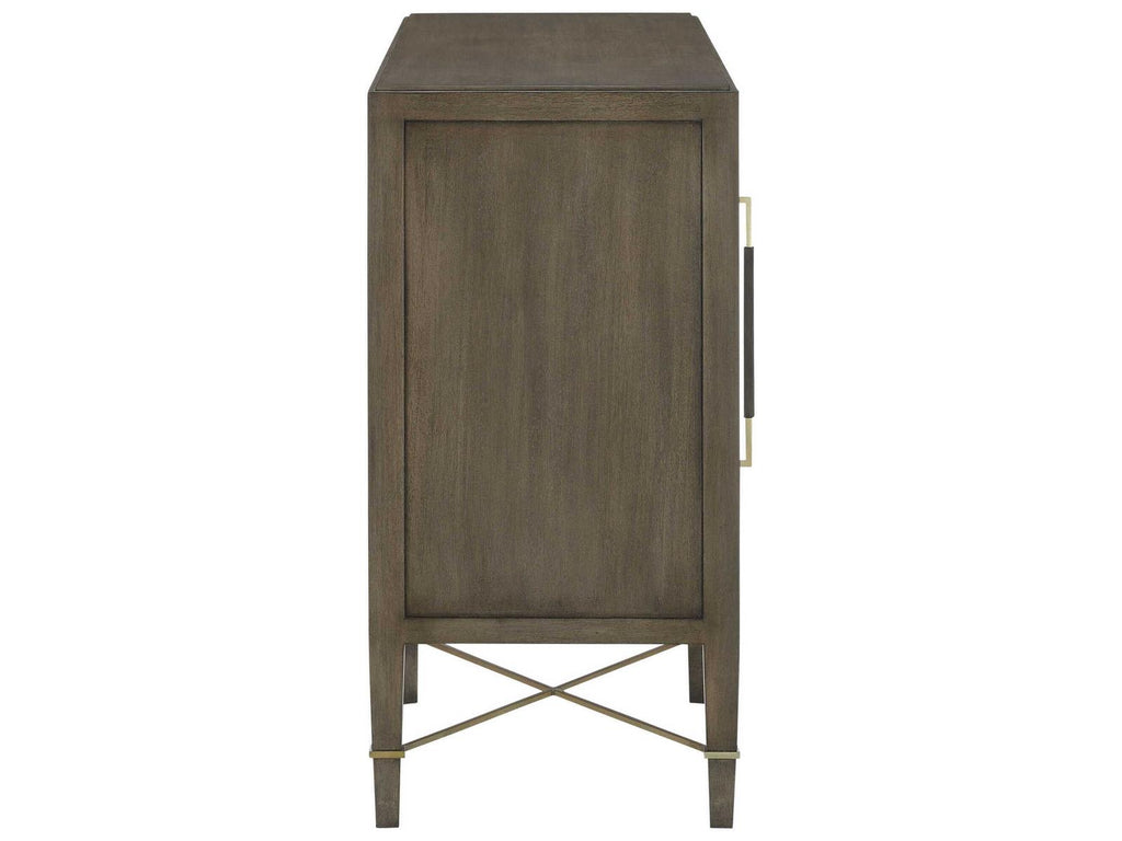 Vistas 67 Mahogany Wood Chanterelle Coffee Champagne Sideboard,"<div class="flex flex-col max-w-1/4">
<span class="w-full text-base font-semibold mb-2">Features</span><ul class="list-disc pl-5"><li class="text-sm my-1"><div class="w-full html-content-cont