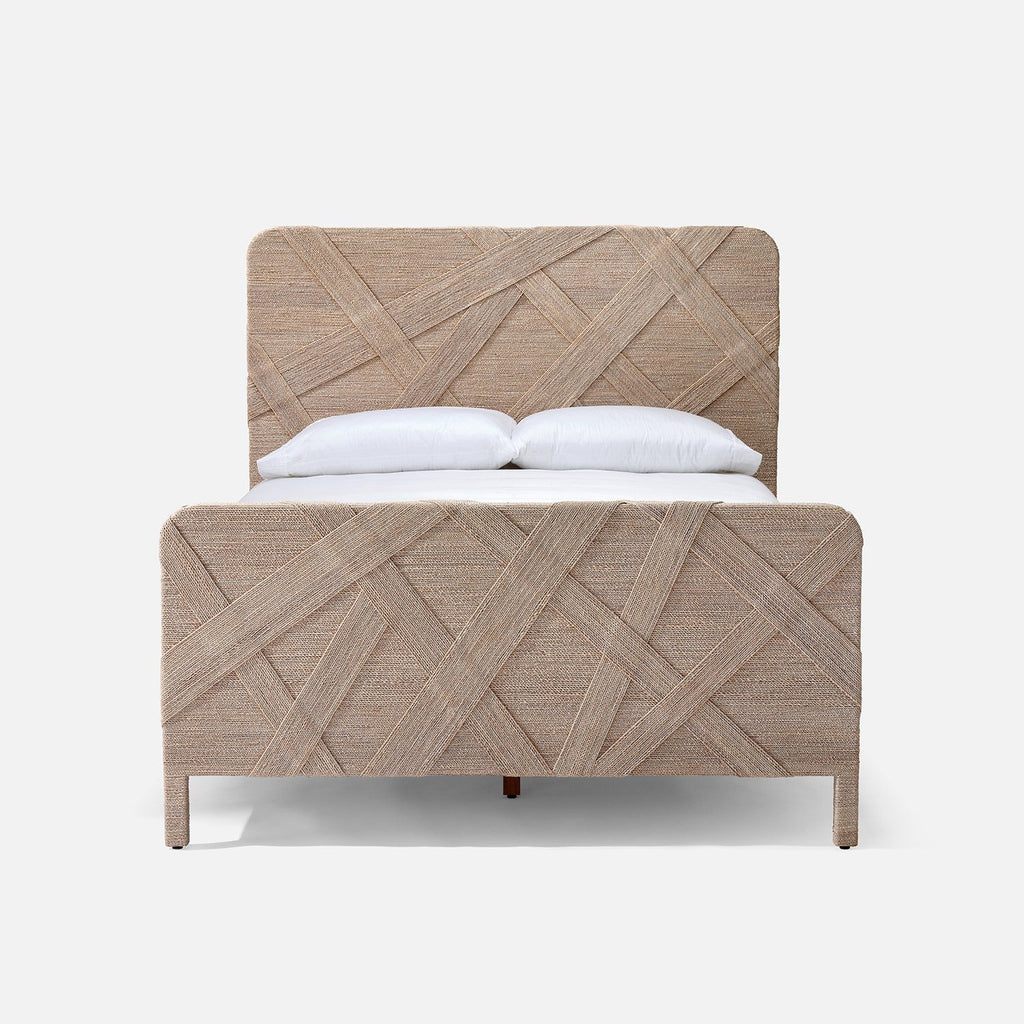 Jayceon Lampakanay Bed