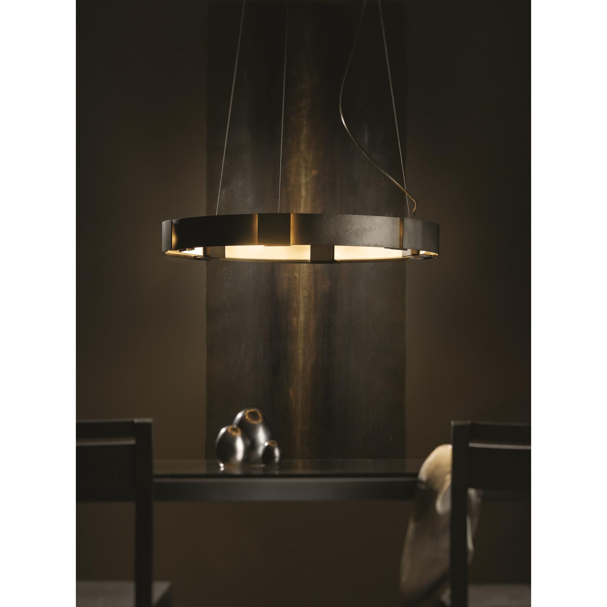 Hubbardton Forge Aura 28 Inch Large Pendant Cp18690