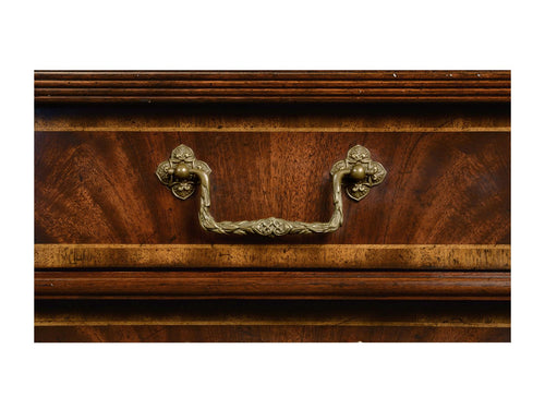 Buckingham 5-Drawer Traditional Dresser in Medium Antique Mahogany