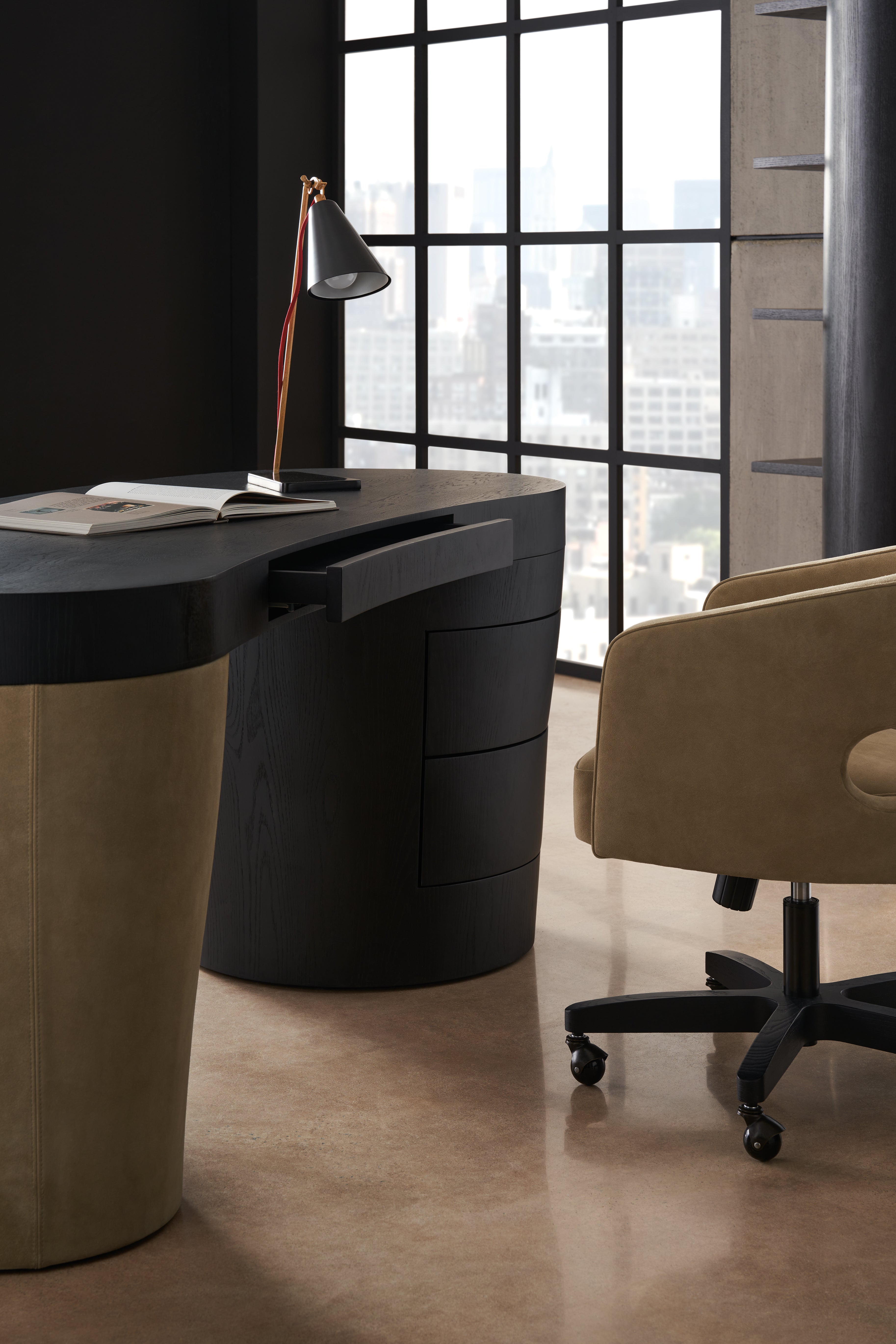 Caracole Modern Kelly Hoppen Gus Console INV