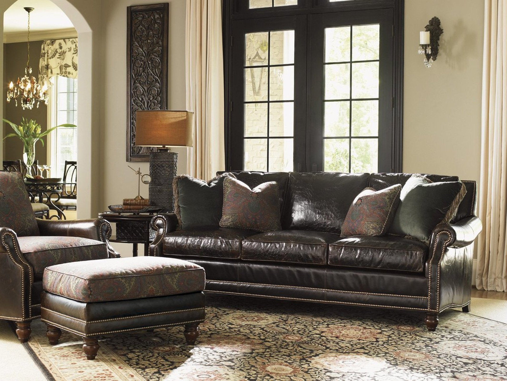 Tommy Bahama Home Tommy Bahama Upholstery Shoal Creek Sofa