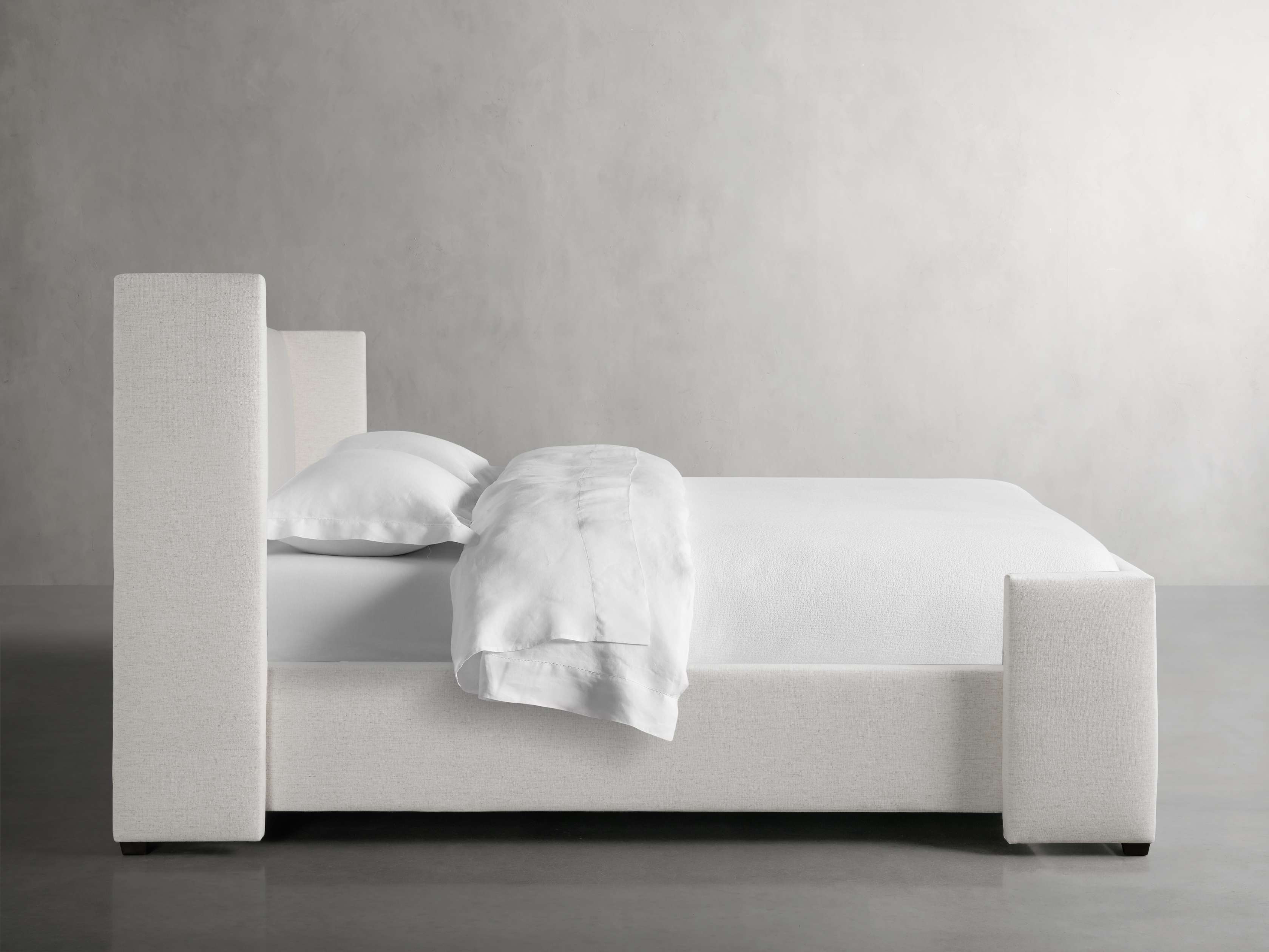 Wyller Bed with High Footboard