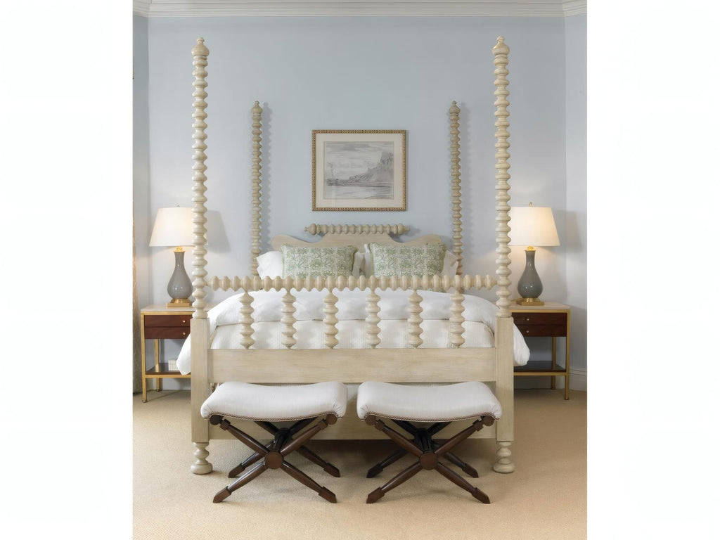 South Hampton King Poster Bed in White Maple Wood