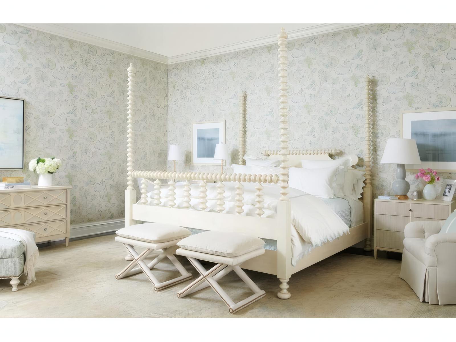 South Hampton King Poster Bed in White Maple Wood
