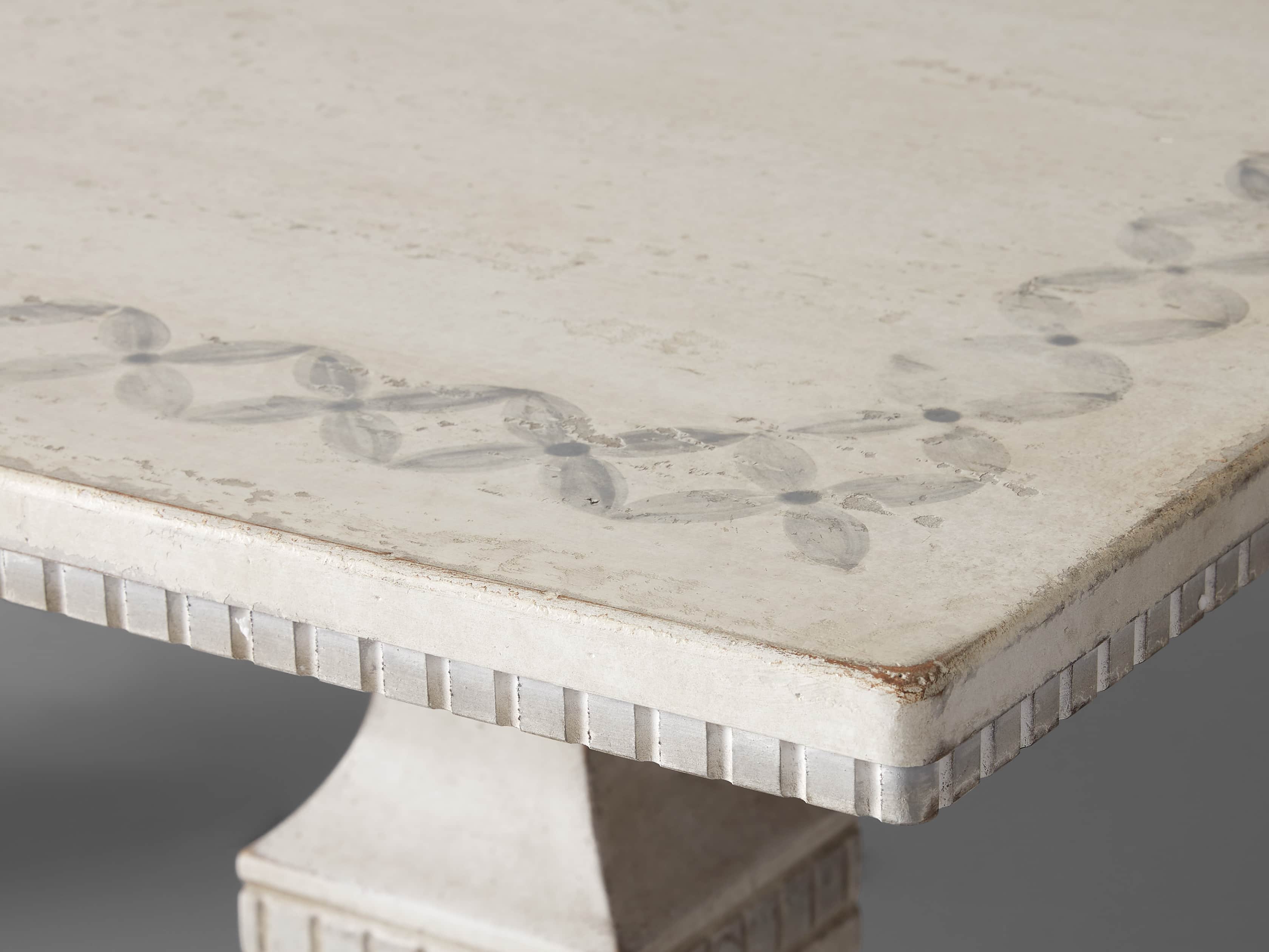 Cerea Margherita Bell'Arte Dining Table