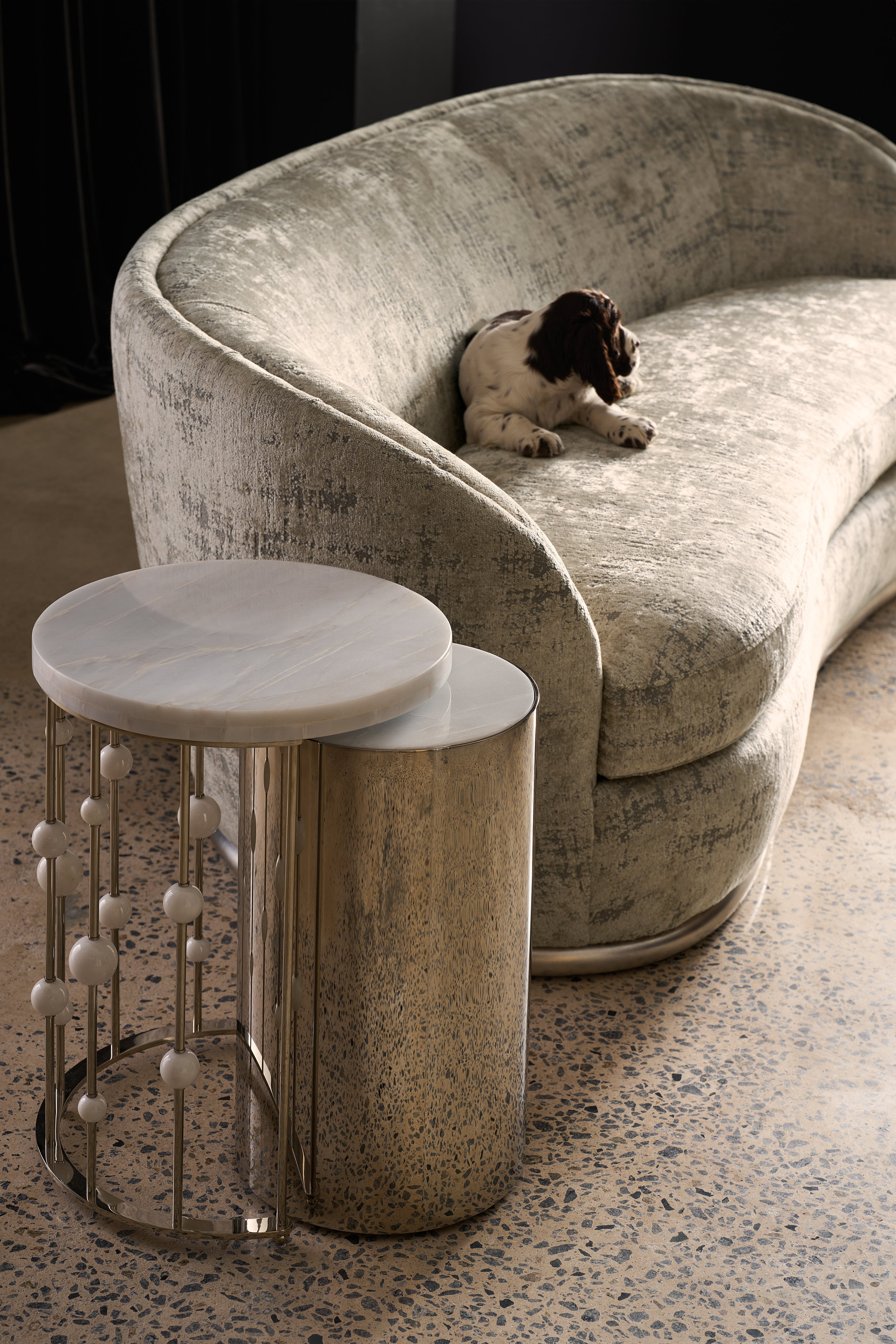 Caracole Signature Debut Nebula Sofa (UPH-025V-116-B) INV