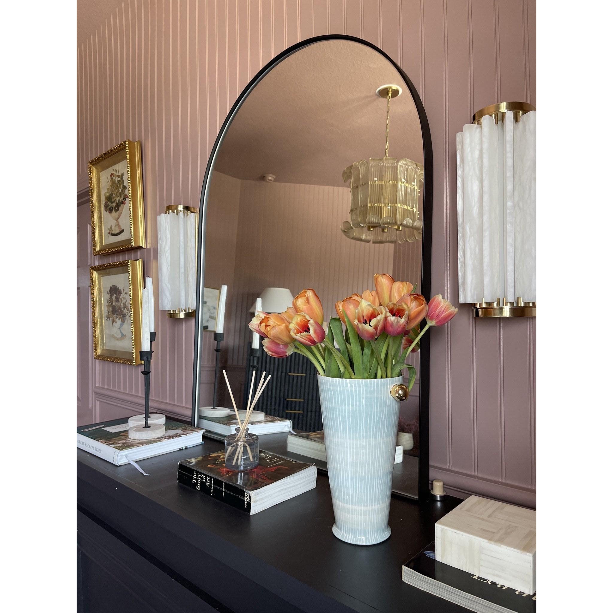 Brasher 8-Light Chandelier in Aged Brass 22.75L x 22.75W x 15.75H