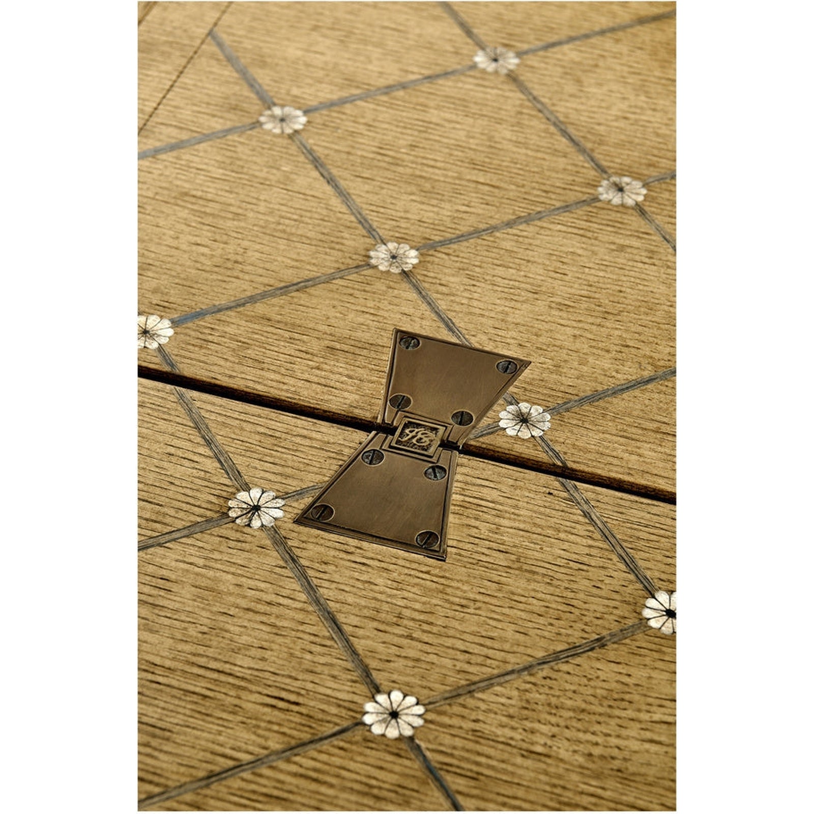 Jonathan Charles Dielectric Hunt Table (492095-86L-NSO)