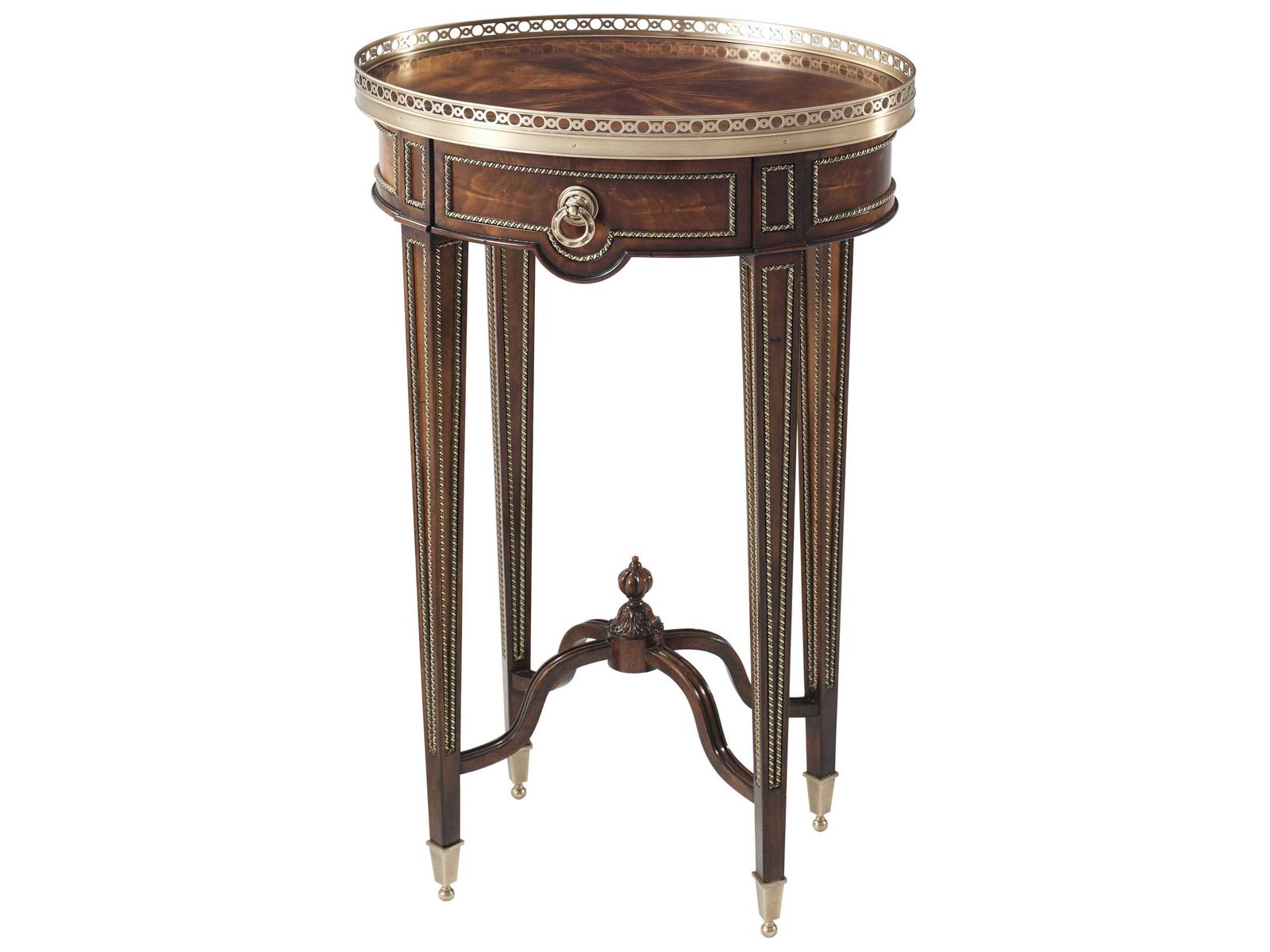 Fine Accent Table Mahogany End Table with Brass Mounts