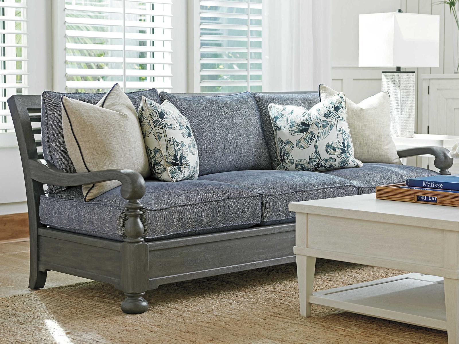 Ocean Breeze Bluffton 3-Seat Sofa in Seagull Gray